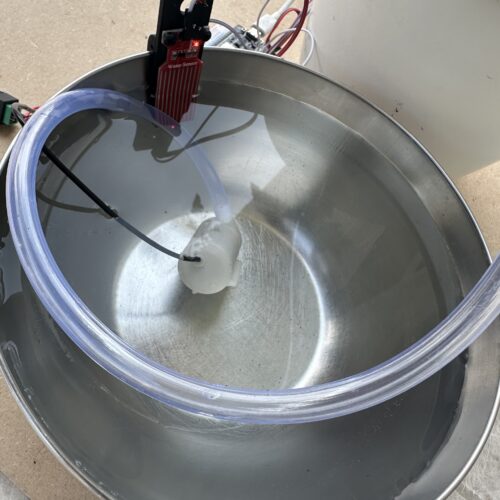 Récipient pour système d'arrosage automatique ESP32 DIY